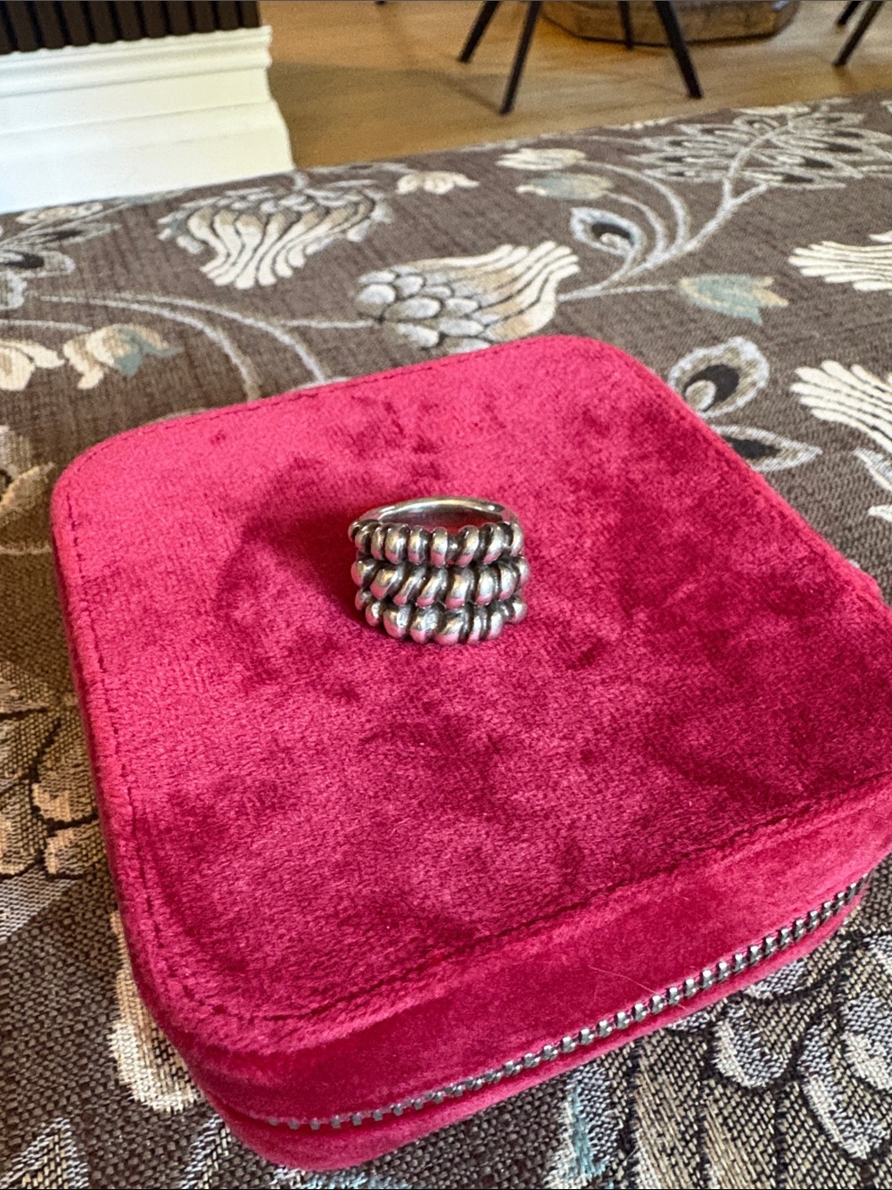 Uno de 50 silver plated ring